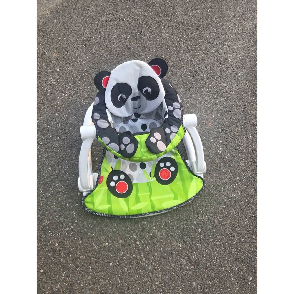 Fisher-Price Panda Themed Green and Gray Baby Seat
